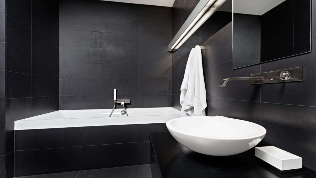 Best 20 Modern Bathroom Tiles Designs in 2025